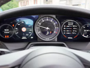 Porsche 911 Carrera 4 Cabriolet PDK