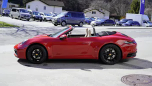 Porsche 911 Carrera 4 Cabriolet PDK