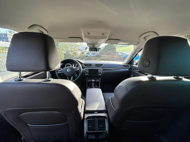 Škoda Superb Combi 2.0 TSI L&K DSG 4x4
