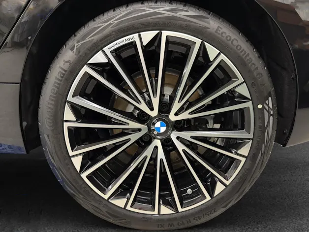 BMW 218d Active Tourer DKG