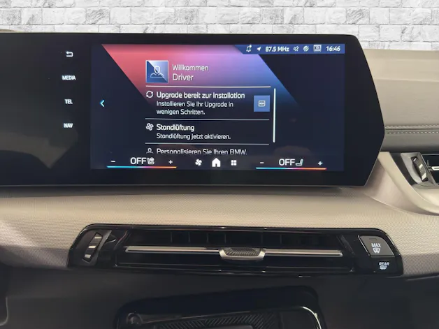 BMW 218d Active Tourer DKG