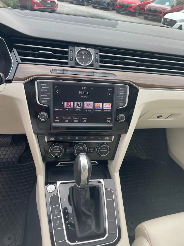 VW Passat Variant 2.0 TDI SCR BMT Highline DSG