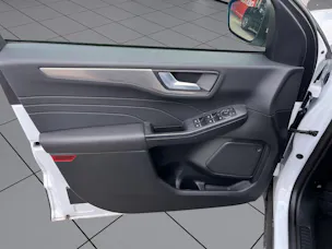 Ford Kuga 2.5 FHEV Titanium X FWD