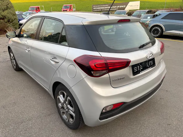 Hyundai i20 1.0 T-GDi Amplia DCT