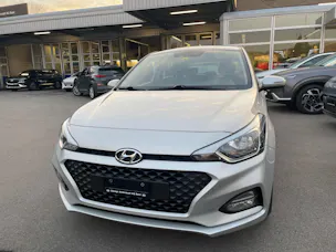 Hyundai i20 1.0 T-GDi Amplia DCT