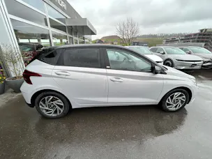 Hyundai i20 1.0 T-GDi Amplia 48V MH DCT