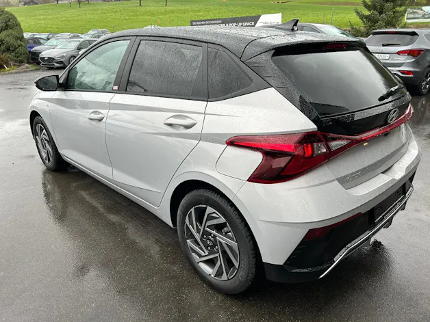 Hyundai i20 1.0 T-GDi Amplia 48V MH DCT