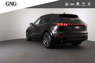 Audi Q6 e-tron quattro
