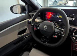 Renault R5 E-Tech Roland Garros 52 kWh Comfort Range