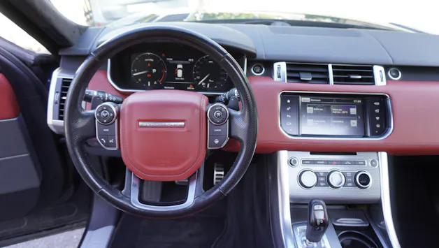 Land Rover Range Rover Sport 4.4 SDV8 Autobiography Automatic