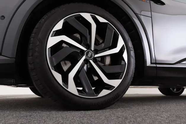 Audi e-tron 55 Sportback S Line Black Edition quattro