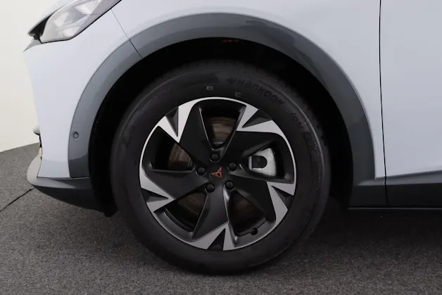 Cupra Tavascan Type 4 77 kWh Inicio