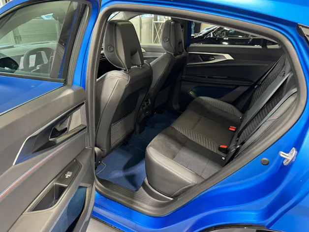 Renault RAFALE HYBRID E-TECH Atelier Alpine hyper hybrid E-Tech 4x4 300PS plug-in