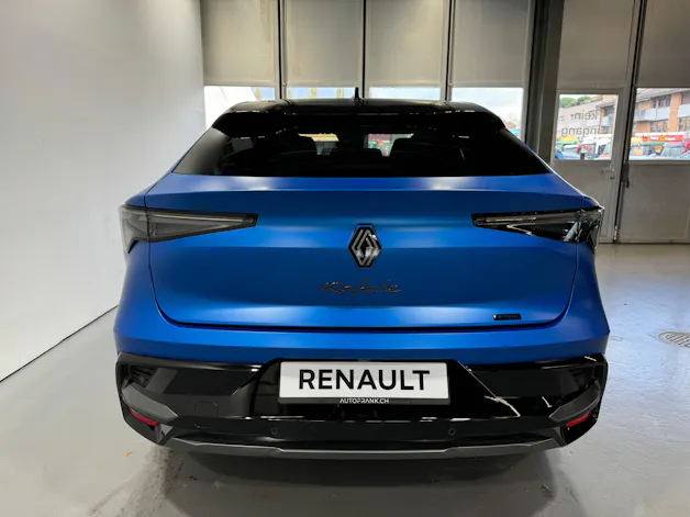 Renault RAFALE HYBRID E-TECH Atelier Alpine hyper hybrid E-Tech 4x4 300PS plug-in