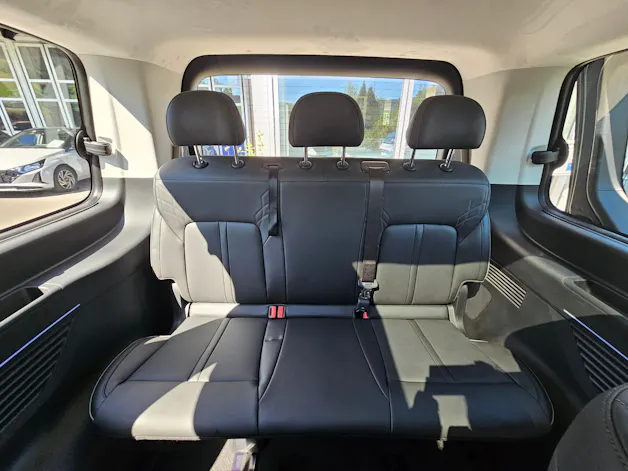 Hyundai Staria Premium 1.6 T-GDi HEV Vertex A