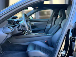 Audi e-tron GT quattro Mythosschwarz Metallic