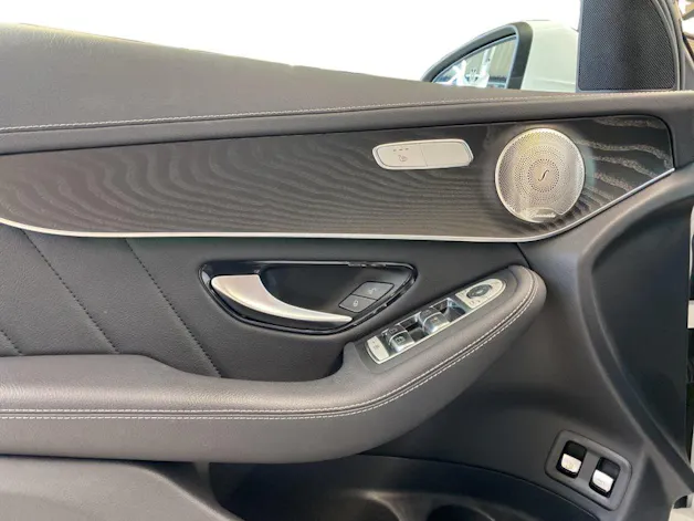 Mercedes-Benz GLC 300 e AMG Line 4MATIC