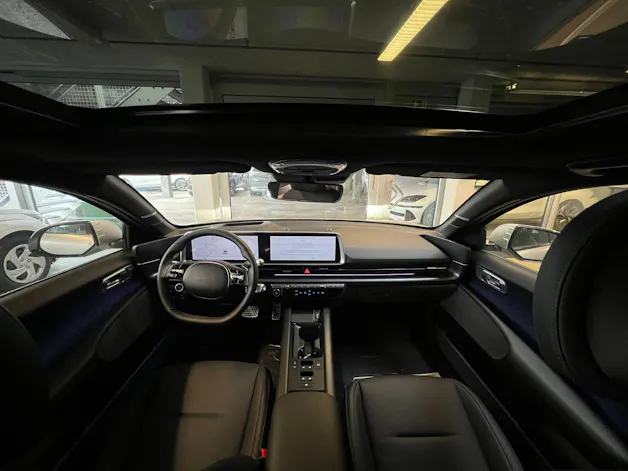 Hyundai Ioniq 6 77kWh Launch Edition 4WD