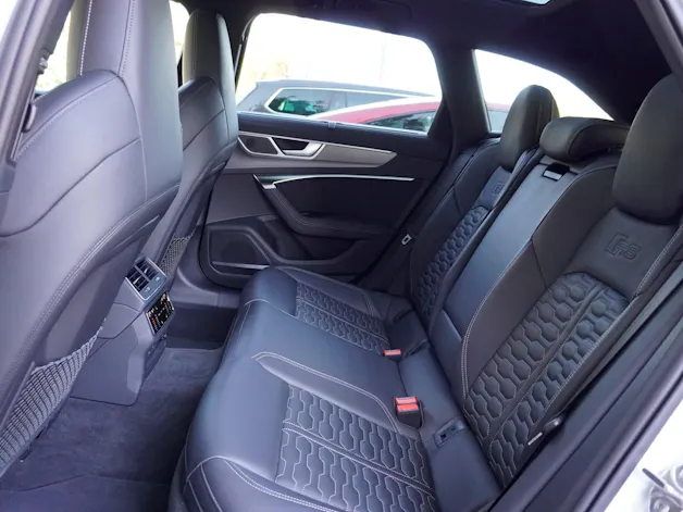 Audi RS6 Avant 4.0 TFSI V8 quattro
