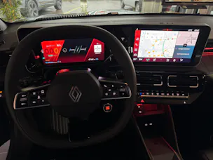 Renault R4 E-TECH ELECTRIC iconic 150PS Comfort Range