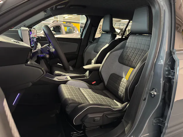 Renault R4 E-TECH ELECTRIC iconic 150PS Comfort Range