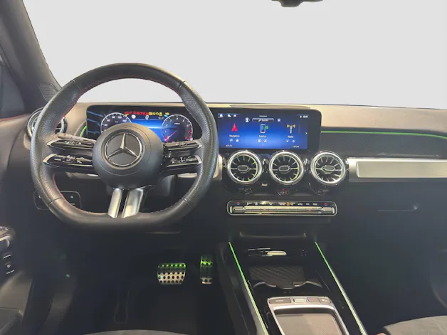 Mercedes-Benz GLB 220 AMG Line 4MATIC