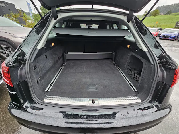 Audi A6 Avant 3.0 TDI V6 Attraction quattro S-tronic