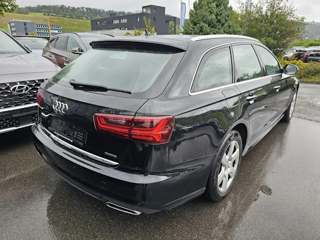 Audi A6 Avant 3.0 TDI V6 Attraction quattro S-tronic