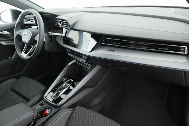 Audi A3 Sportback 35 TFSI S line Attraction S-tronic