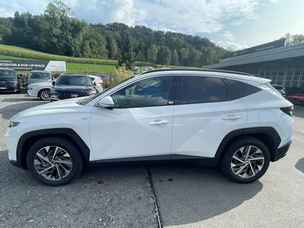 Hyundai Tucson 1.6 CRDI 48V Amplia 4WD DCT