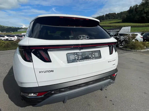 Hyundai Tucson 1.6 CRDI 48V Amplia 4WD DCT