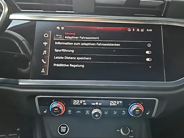 Audi Q3 Sportback 35 TFSI S line Attraction S-tronic Mythosschwarz Metallic