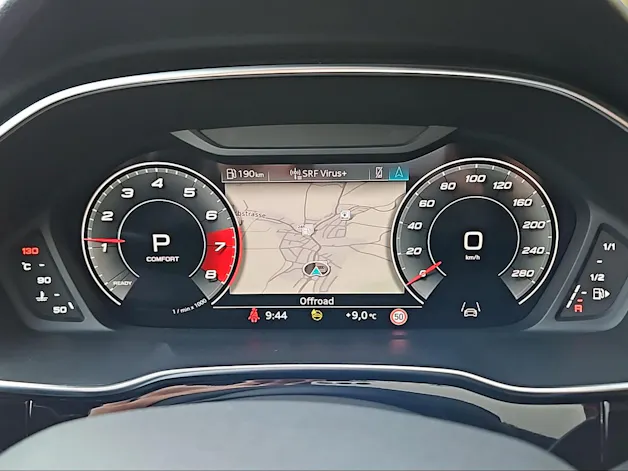 Audi Q3 Sportback 35 TFSI S line Attraction S-tronic Mythosschwarz Metallic