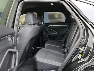 Audi Q3 Sportback 35 TFSI S line Attraction S-tronic Mythosschwarz Metallic