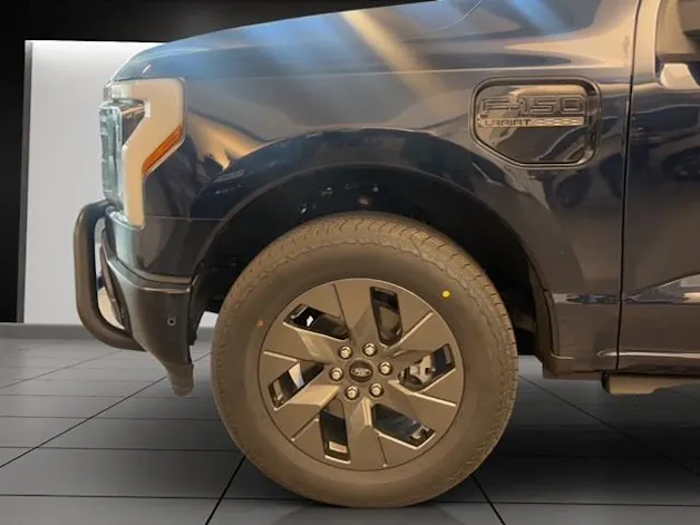 Ford F-150 Lightning 91 kWh Lariat Launch Edition