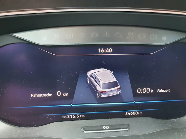 VW Tiguan 2.0 TDI SCR Sound 4Motion DSG