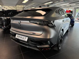 Renault RAFALE HYBRID E-TECH Atelier Alpine hyper hybrid E-Tech 4x4 300PS plug-in