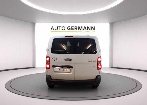 Vehicle image 5 Vehicle image 5