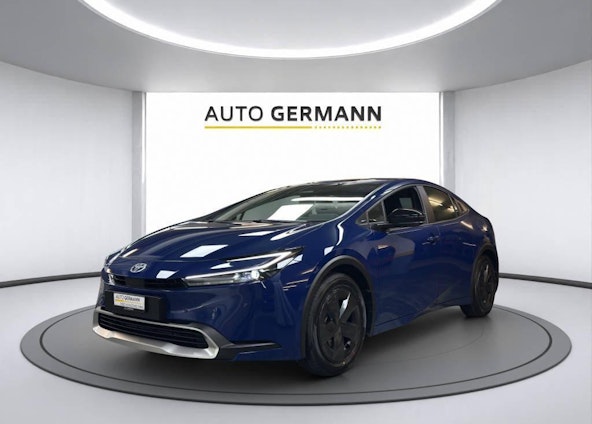 First vehicle image First vehicle image