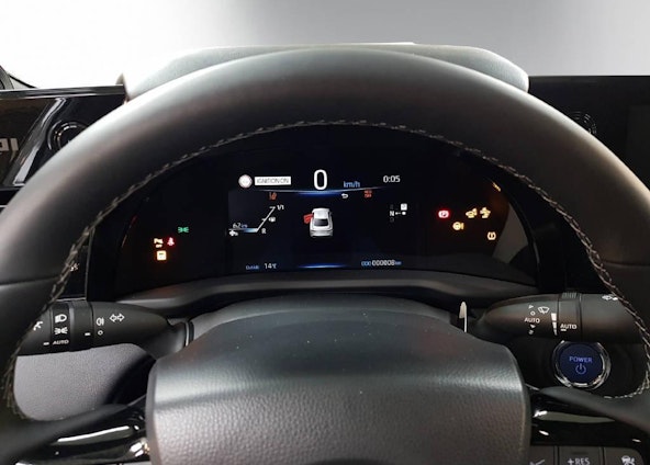 Vehicle image 9 Vehicle image 9