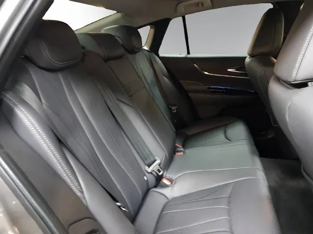Toyota Mirai Fuel Cell Platinum 182