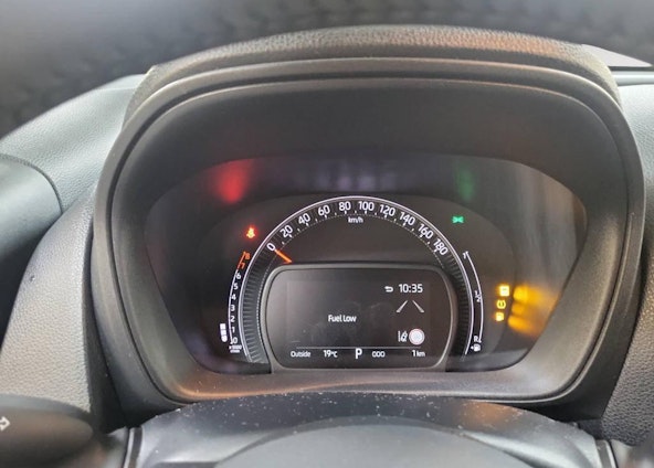 Vehicle image 9 Vehicle image 9