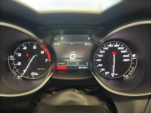 Alfa Romeo Stelvio 2.0 Q4 Automatic