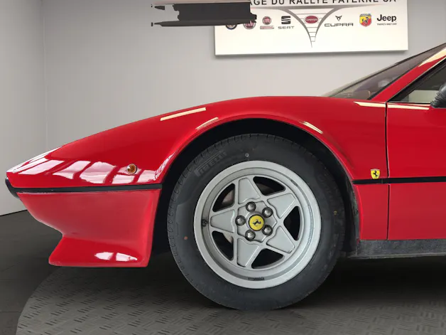 Ferrari FERRARI 208 GTB Turbo