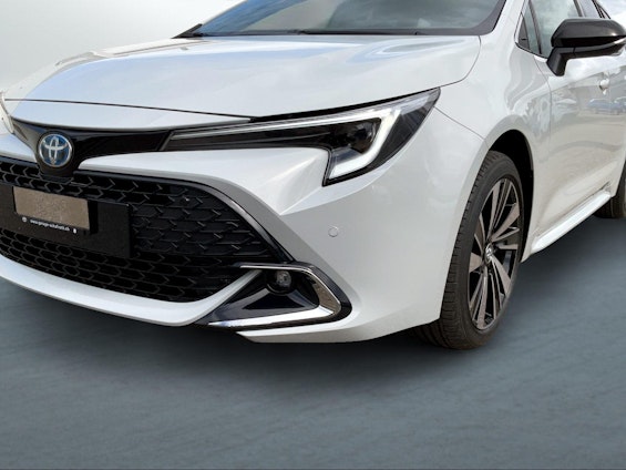 Vehicle image 3 Vehicle image 3