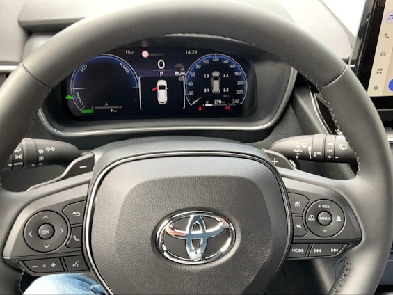 Vehicle image 6 Vehicle image 6