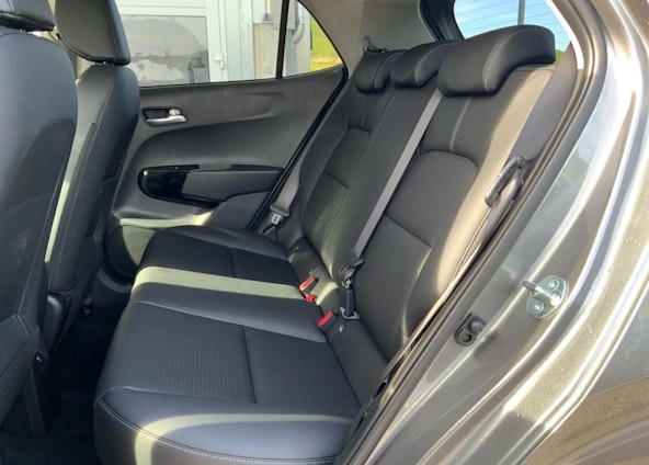 Vehicle image 5 Vehicle image 5