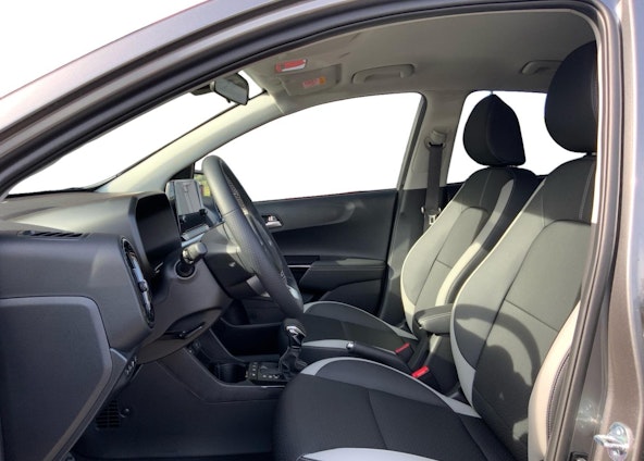 Vehicle image 3 Vehicle image 3