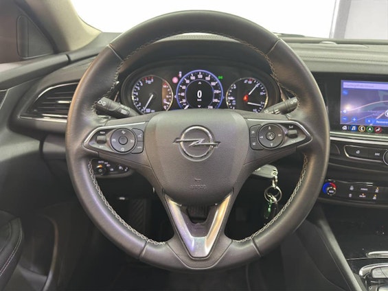 Vehicle image 11 Vehicle image 11