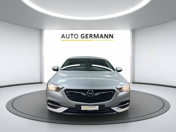 Vehicle image 4 Vehicle image 4